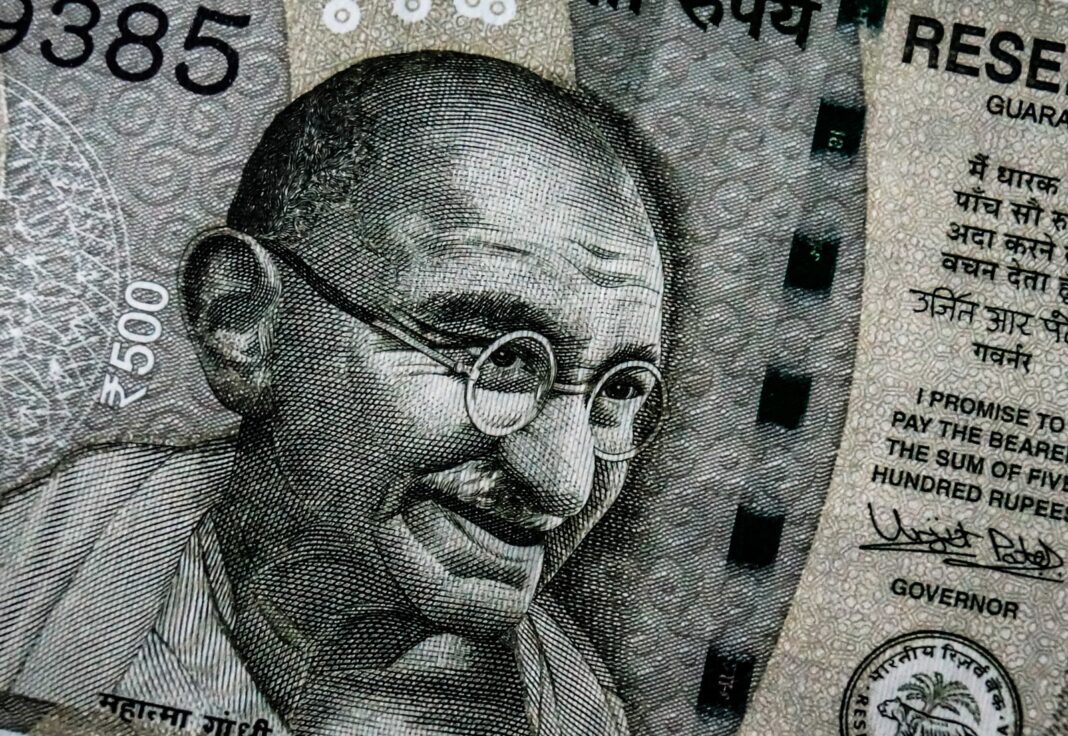 印度卢比钞票