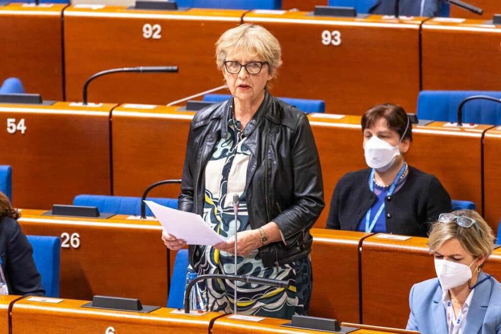 PACE Ms Reina de Bruijn Wezeman speaking 2 Council of Europe Assembly adopts resolution on deinstitutionalisation