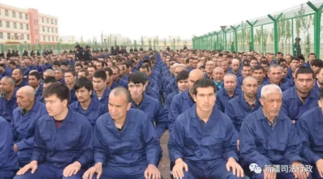 Уйгуры - Китай -_Xinjiang_camps