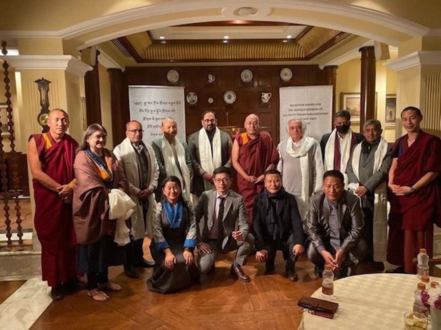 Indische Parlamentarier suchen Bharat Ratna nach Dalai Lama