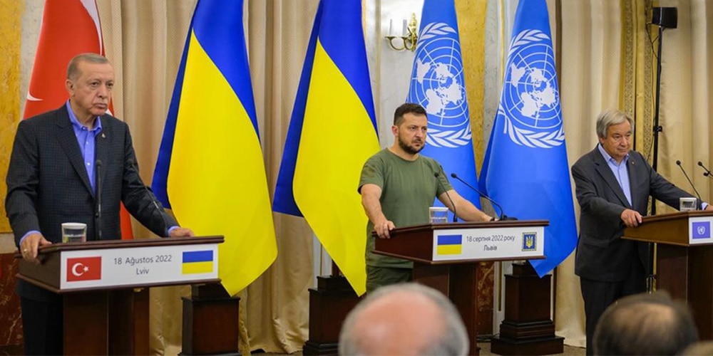 穀物協定は「外交の勝利」、国連事務総長はウクライナのジャーナリストに語った