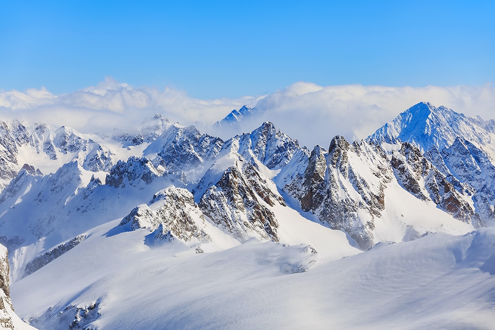 ’n 7,000 XNUMX jaar oue Switserse gletser smelt weens die warm somer