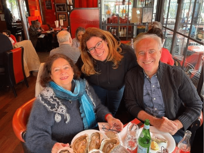 Sonia Backes mit Mutter und Stiefvater der Scientologin