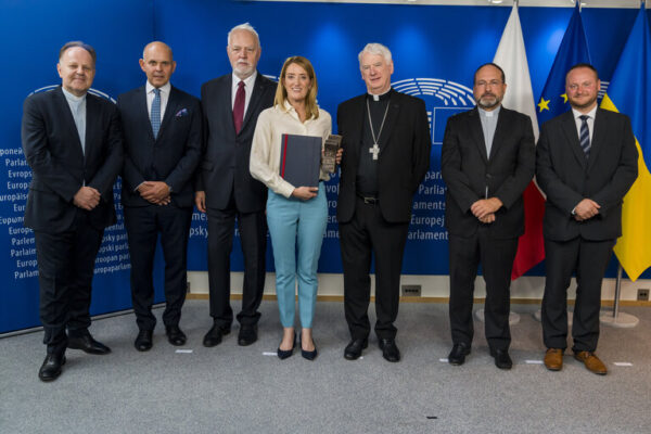 European Unity in Focus: EP President Metsola Receives Prestigious In Veritate Award