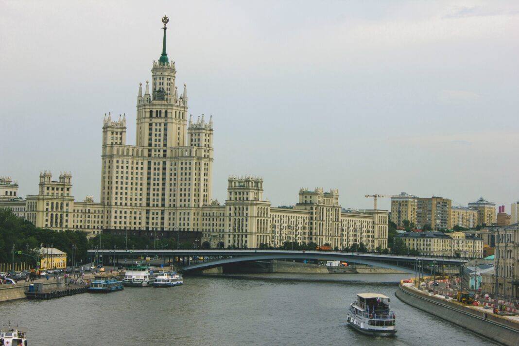Москва заблокирует больше виртуальных частных сетей, представляющих угрозу безопасности