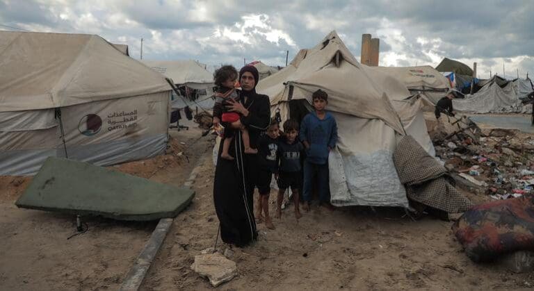 World News in Brief: Gaza winter storm,  billion UNICEF appeal, support for emergency response fund