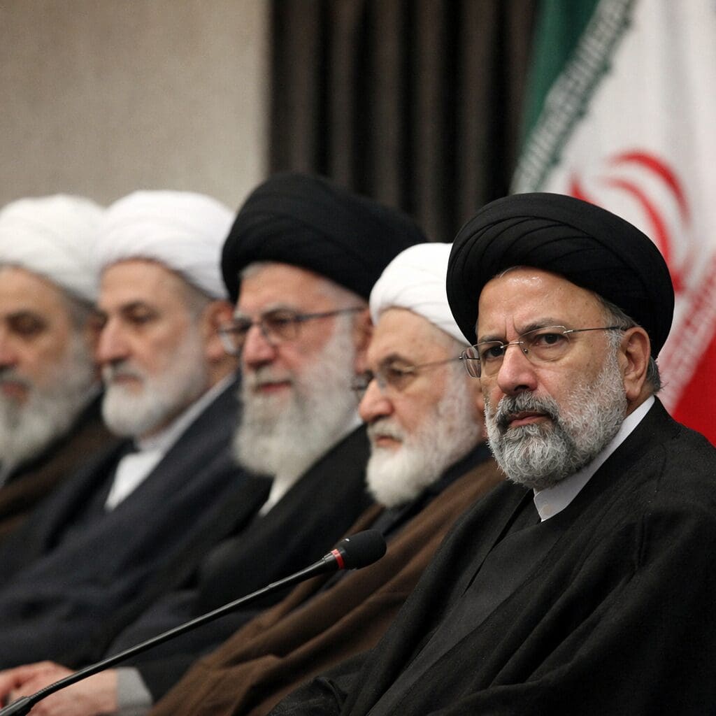 Iran: A Fragmented Power Structure and Growing Tensions at the Top of the State