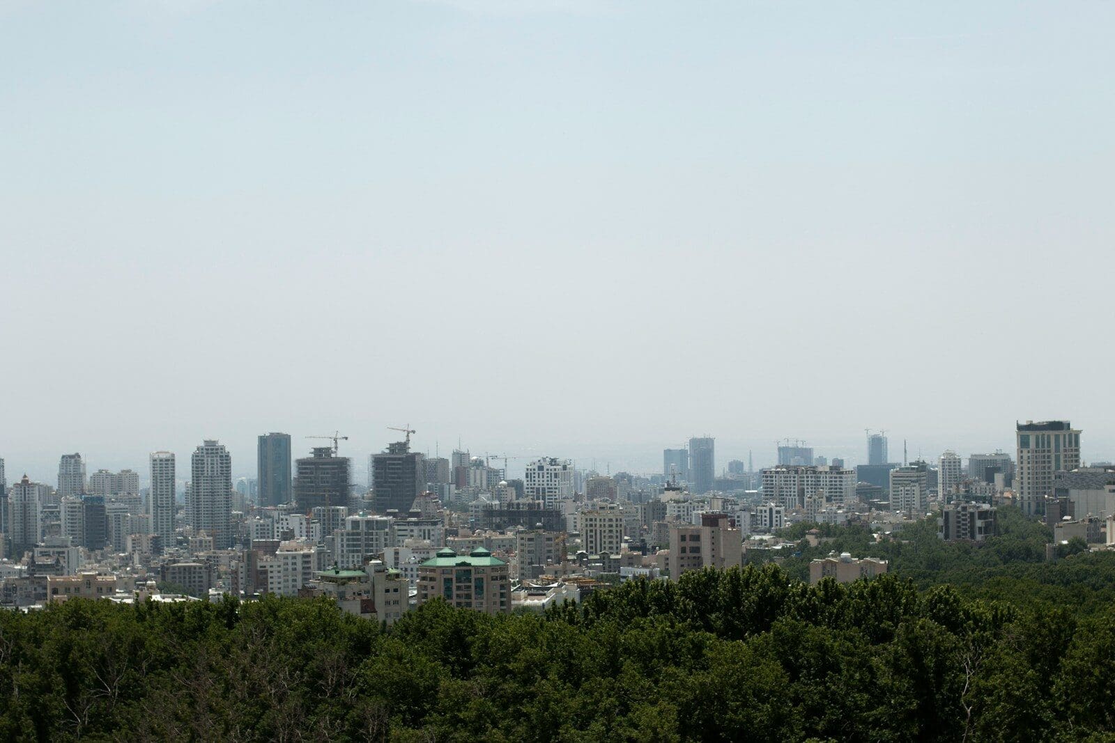 Iran Intensifies Its Strikes Against the United Arab Emirates