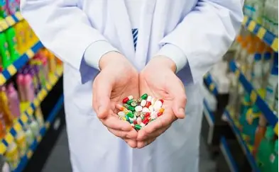 Ibuprofen over 600 is associated with digestive ulcers and hypertension