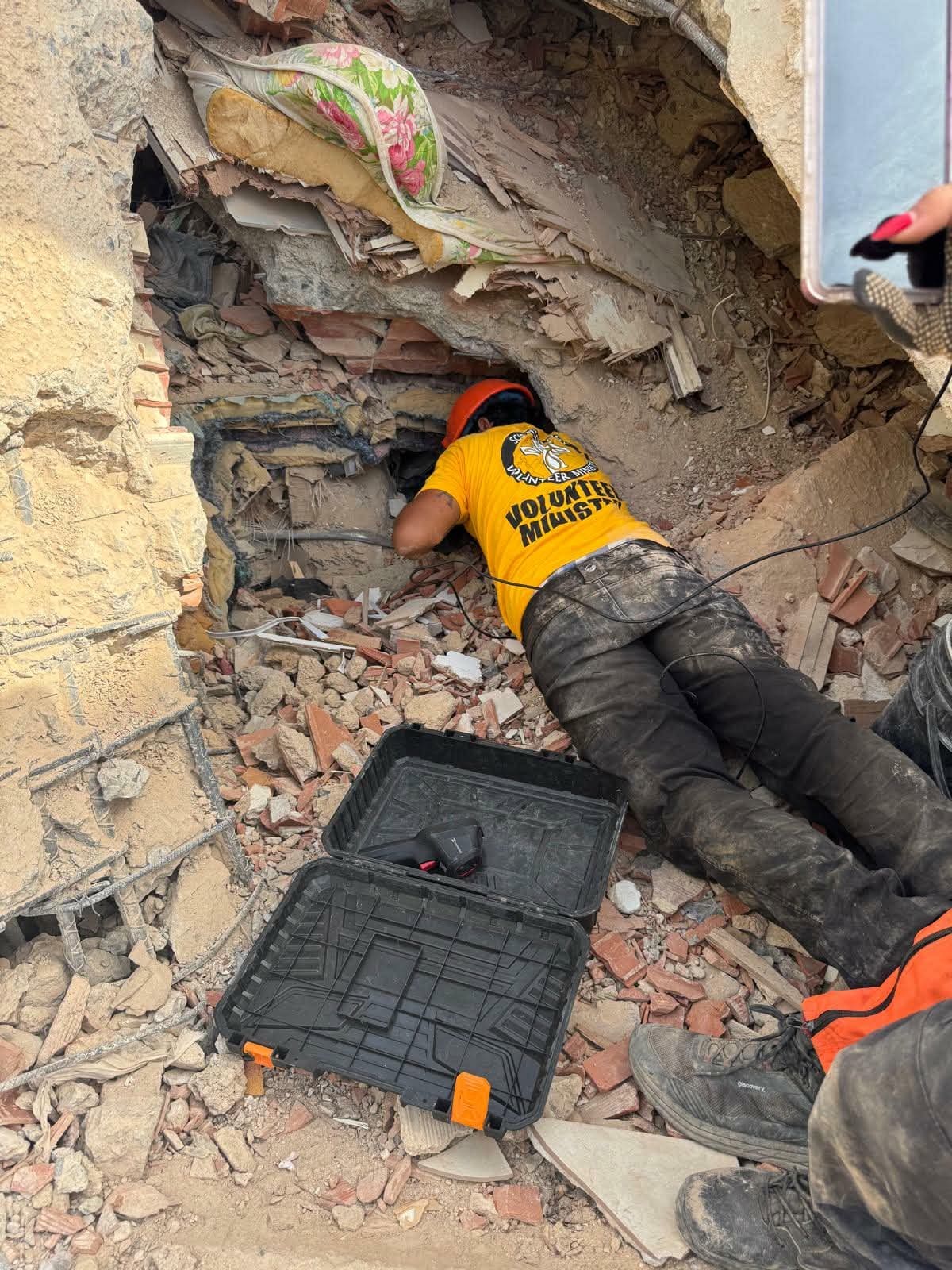 [Press Release] Scientology Volunteer Ministers Continue Bringing Help and Hope to Venezuela After Devastating Earthquakes