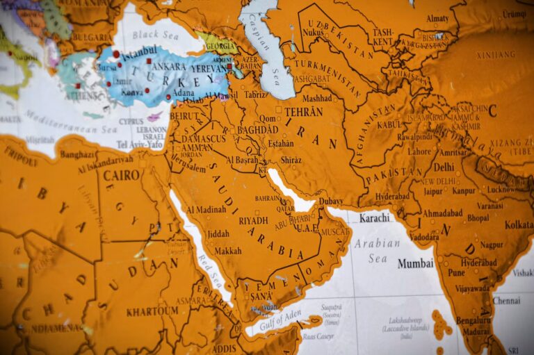 Hidden Inequalities in the Middle East – the Power of Names