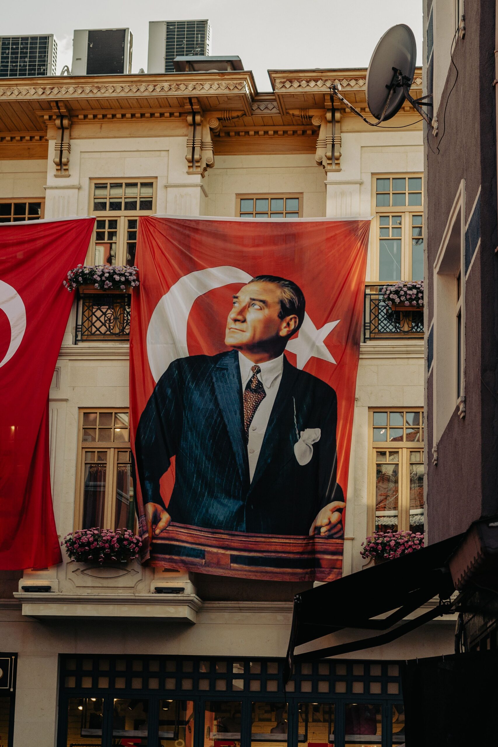 Turkey opens path to final end to decades-long conflict with Kurdish formations